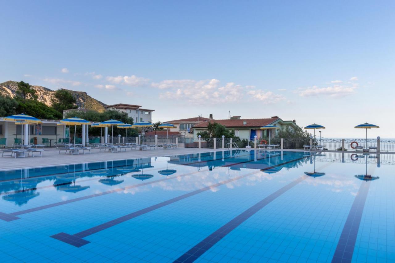 Brancamaria Hotel
