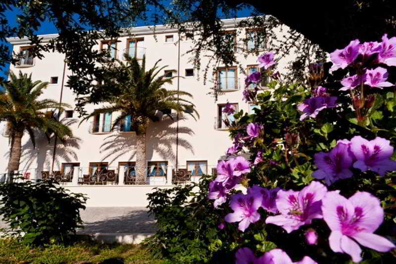 Brancamaria Hotel 4*